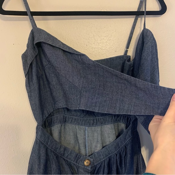 Tie-front mini dress - Picture 3 of 7